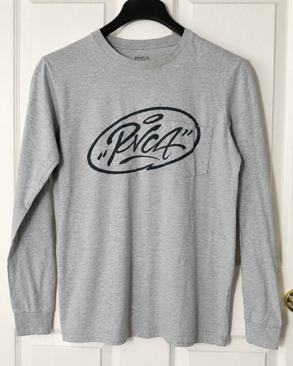 RVCA Men's Small Gray Long Sleeve Graphic Pocket T-Shirt